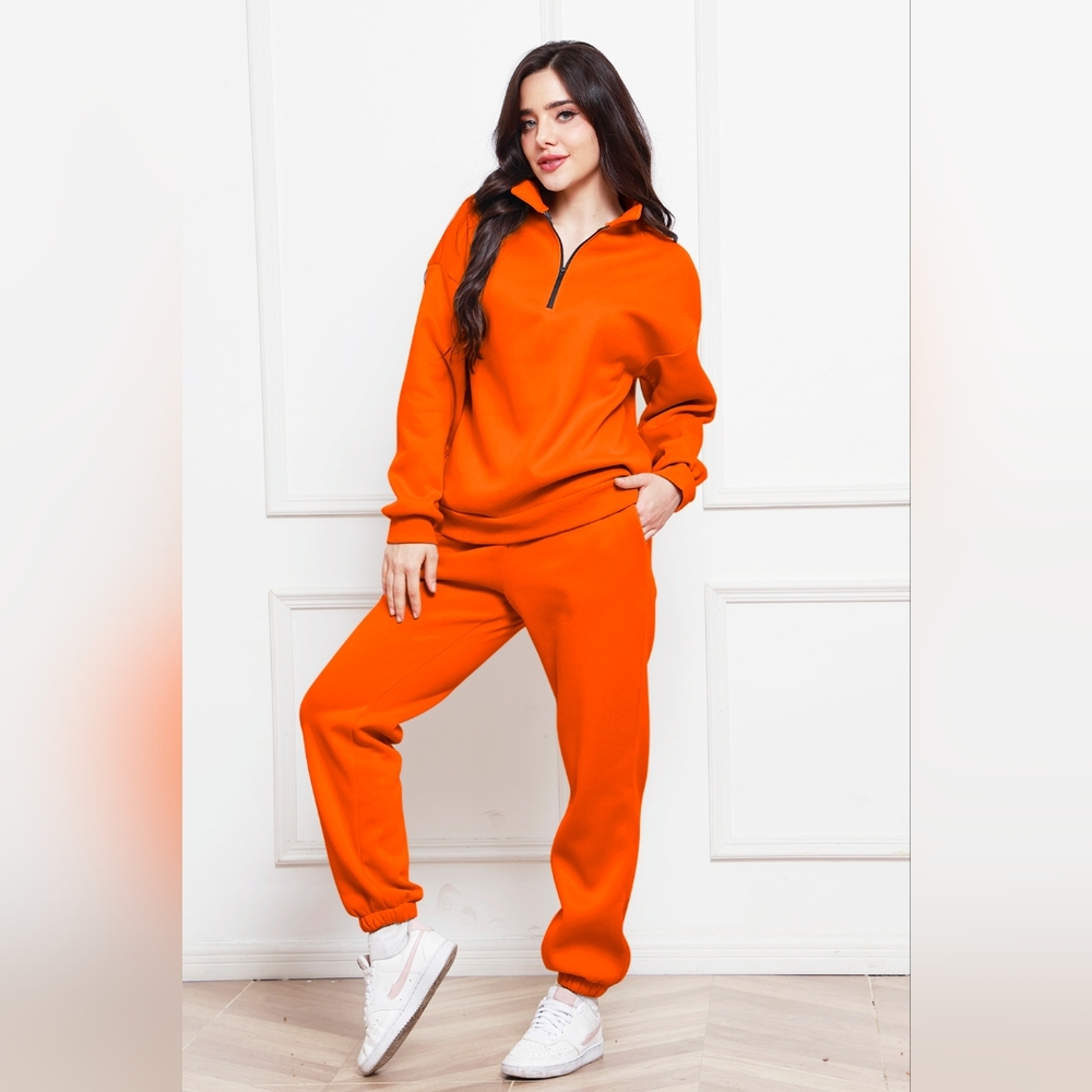 SALE!! SALE!! Half Zip Long Sleeve Sweatshirt and Pants Set.